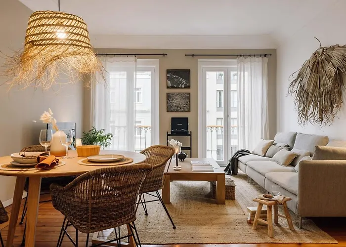 Sumba - 2 Bedrooms And Balcony In Santo Antonio