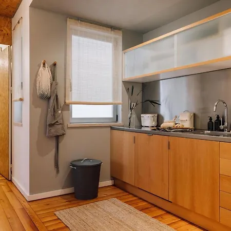 Sumba - 2 Bedrooms And Balcony In Santo Antonio * Lisbon