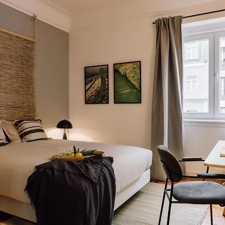 Sumba - 2 Bedrooms And Balcony In Santo Antonio Lisbon