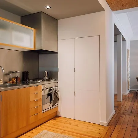 Sumba - 2 Bedrooms And Balcony In Santo Antonio * Lisboa